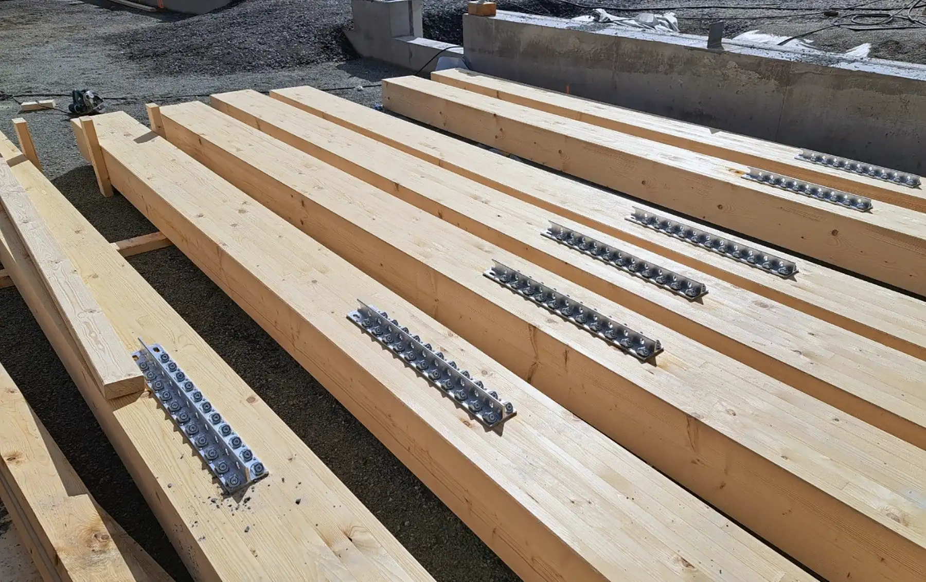 Curved Glue Laminated Beams