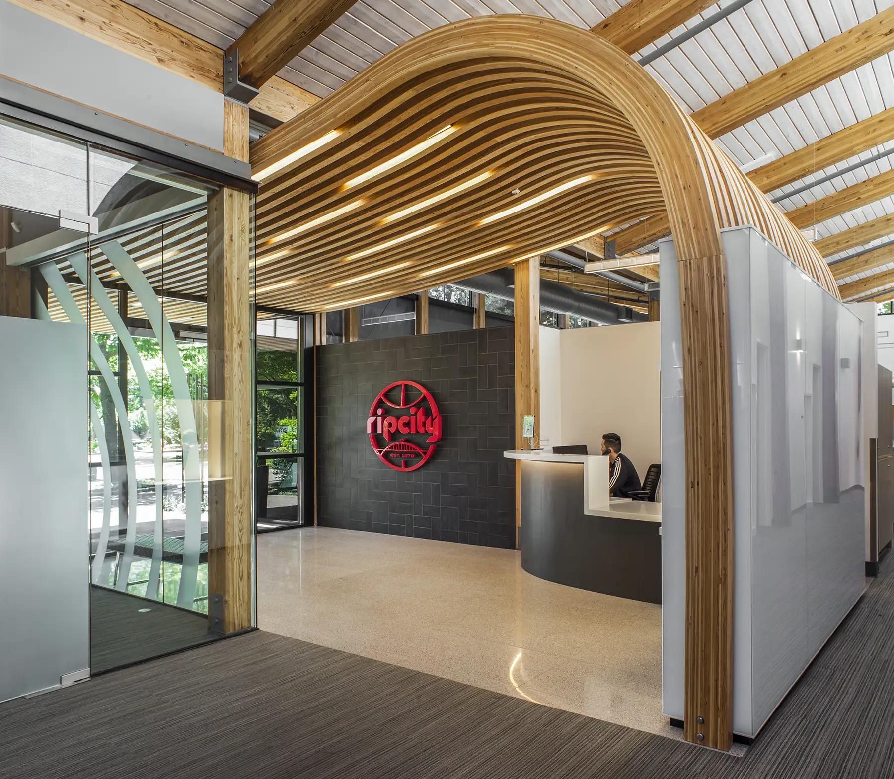 Curved Glulam Manufacturer